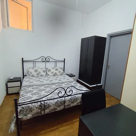 Apartment Sweet *